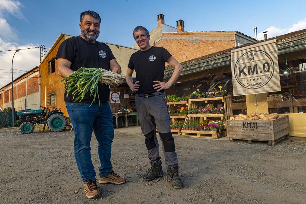 agricultores y productores locales lleida | aguacate fruta verdura